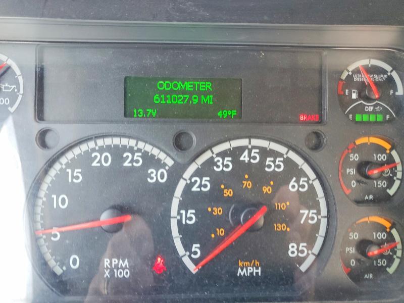 Продажа на аукционе авто 2016 Freightliner Cascadia 125, vin: 1FUBGEDV8GLHC5711, номер лота: 46205946