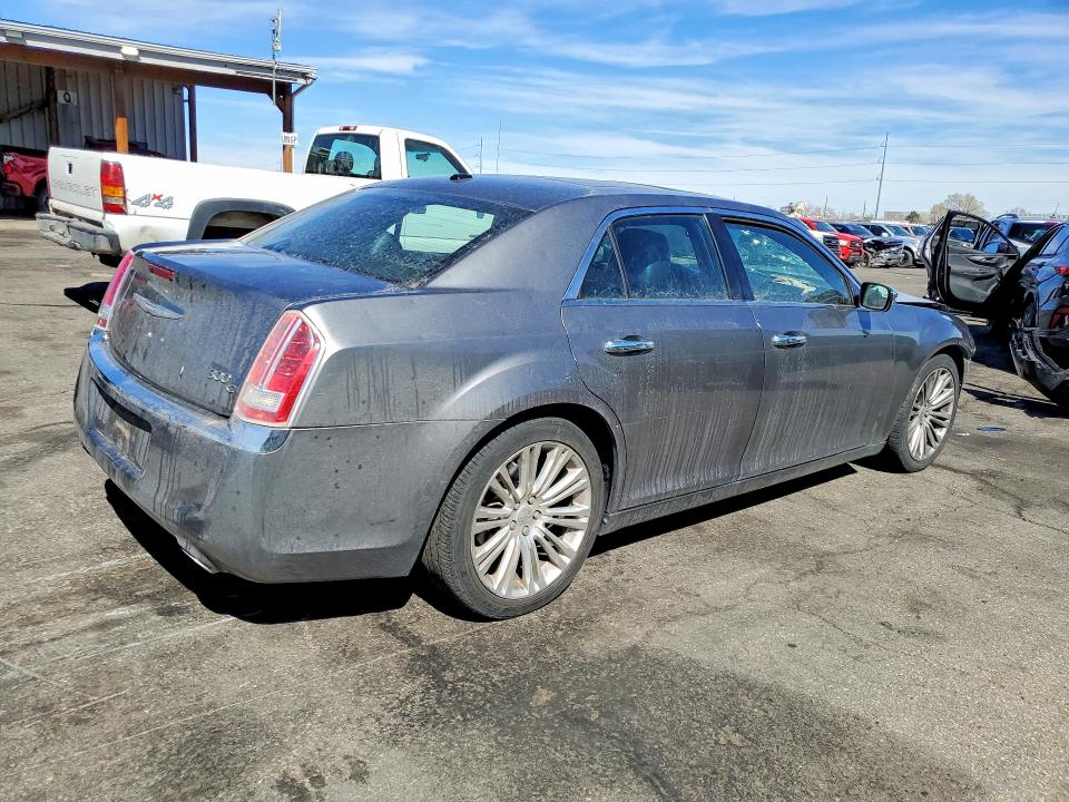 46687476 :رقم المزاد ، 2C3CA6CT6BH581378 vin ، 2011 Chrysler 300c مزاد بيع