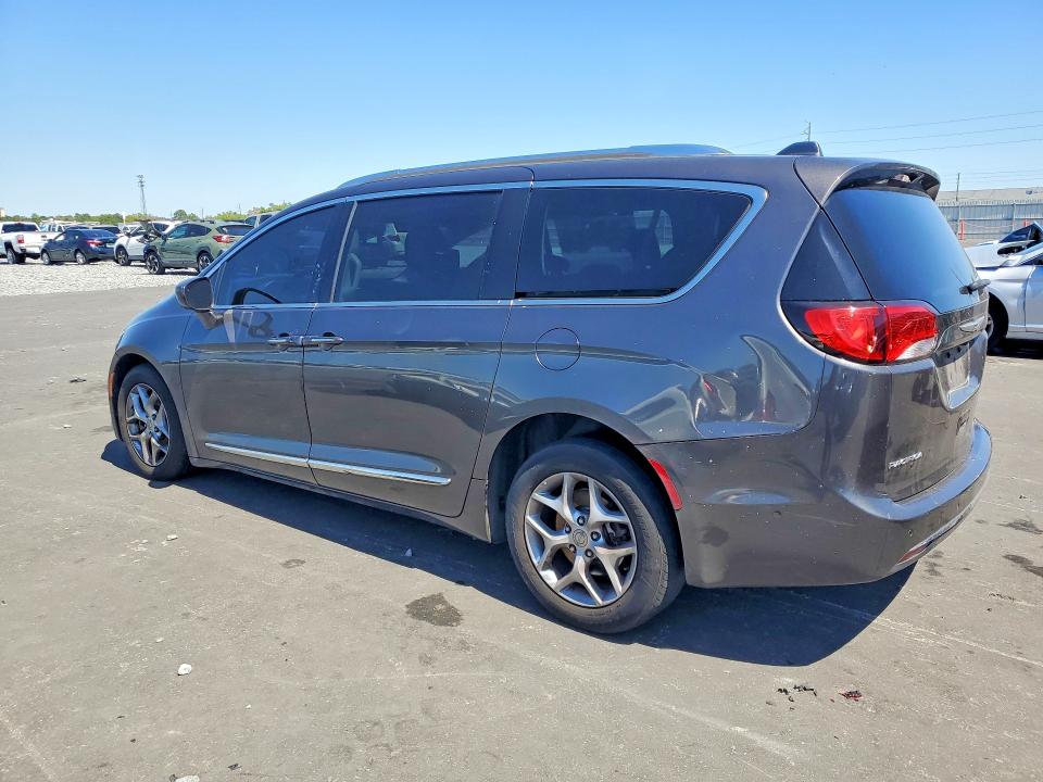 Продажа на аукционе авто 2017 Chrysler Pacifica, vin: 2C4RC1EG8HR622213, номер лота: 46959386