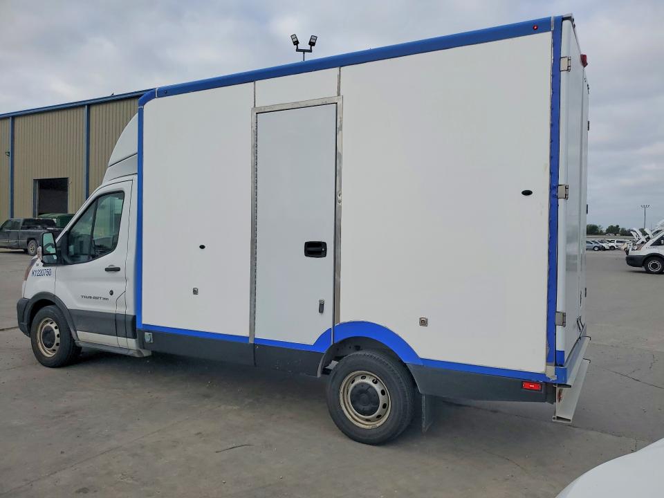 46996936 :رقم المزاد ، 1FDBW5Z80NKA01721 vin ، 2022 Ford Transit مزاد بيع
