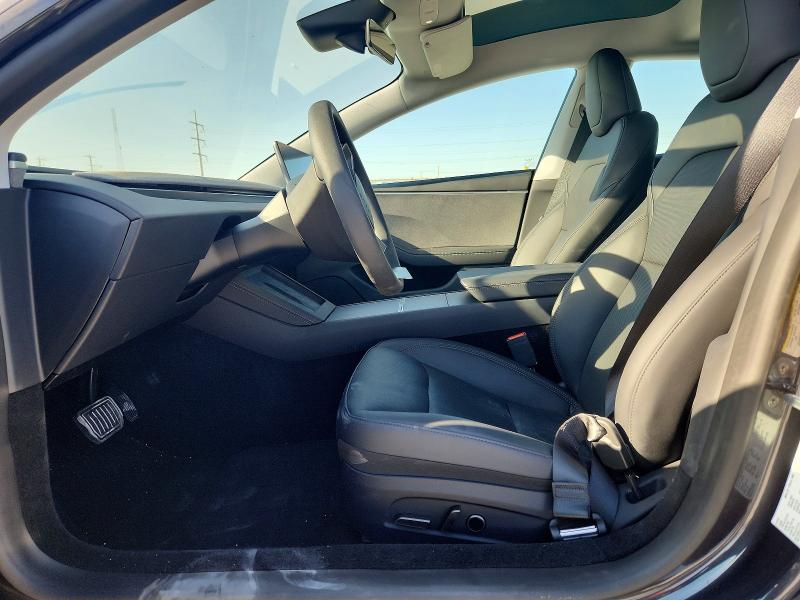 47648016 :رقم المزاد ، 5YJ3E1EA1SF055437 vin ، 2025 Tesla Model 3 مزاد بيع