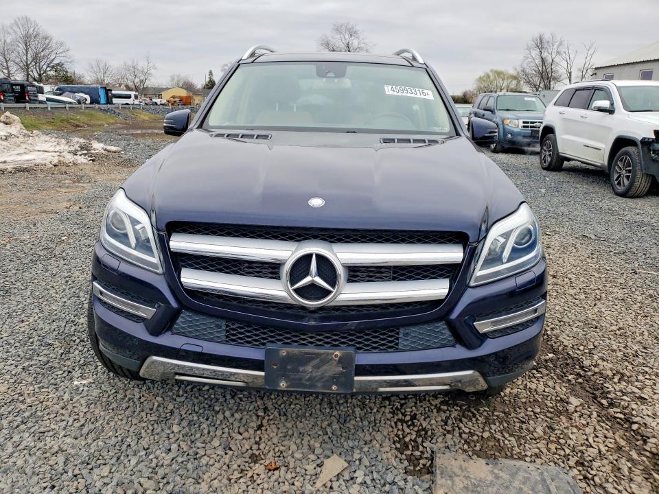 45993316 :رقم المزاد ، 4JGDF2EE0FA559322 vin ، 2015 Mercedes-benz Gl مزاد بيع