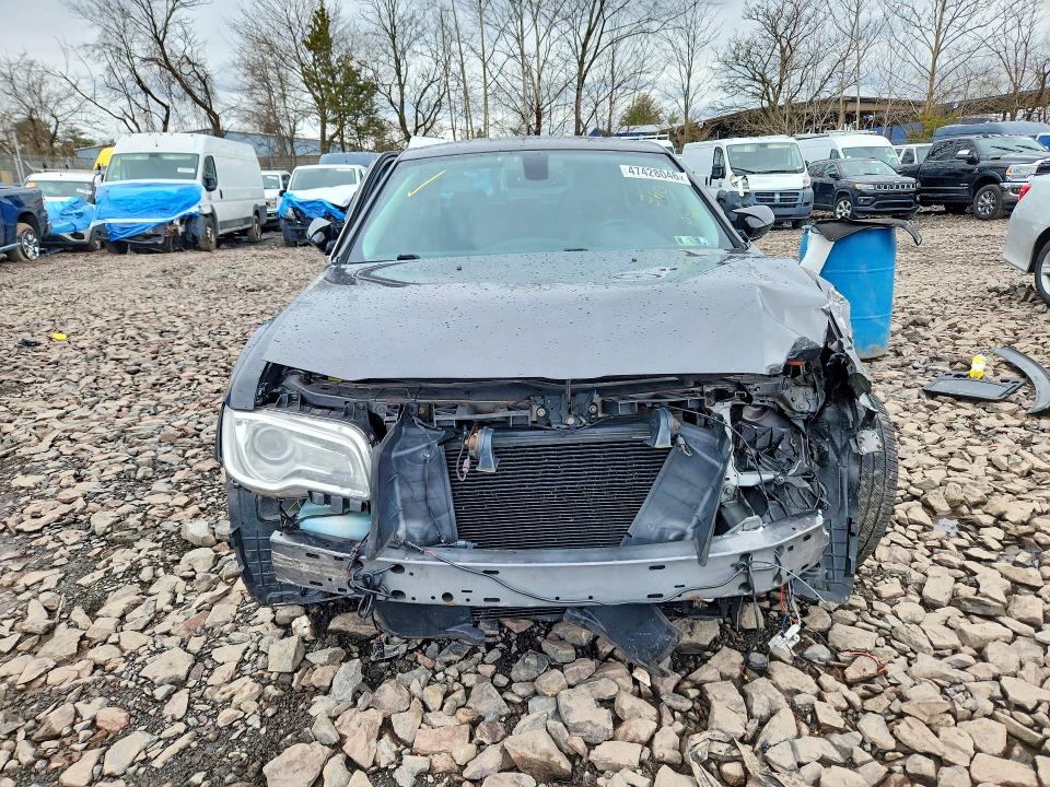 Продаж на аукціоні авто 2016 Chrysler 300, vin: 2C3CCARG3GH192826, номер лоту: 47428046
