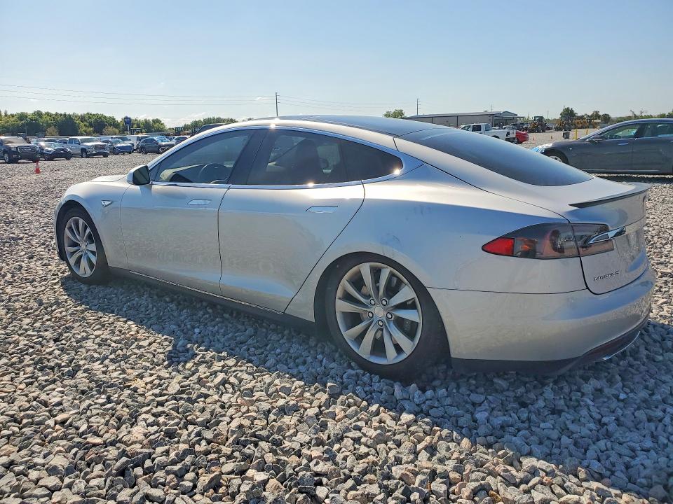 2013 Tesla Model S მანქანა იყიდება აუქციონზე, vin: 5YJSA1DP7DFP13116, აუქციონის ნომერი: 47506846