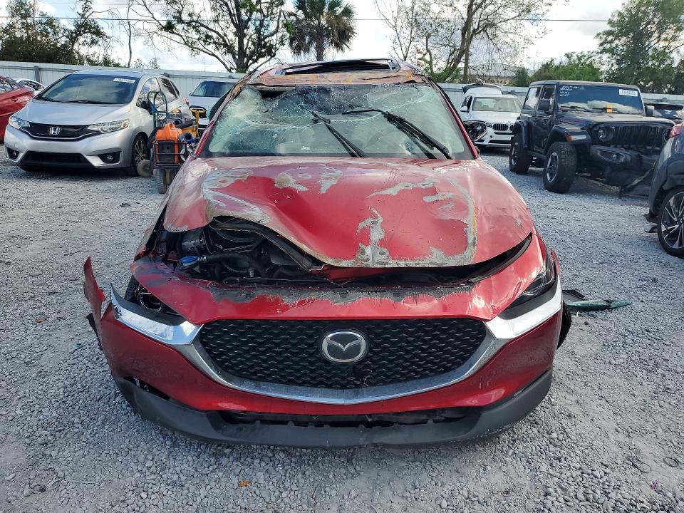 79737065 :رقم المزاد ، 3MVDMBDY4MM268553 vin ، 2021 Mazda Cx-30 مزاد بيع