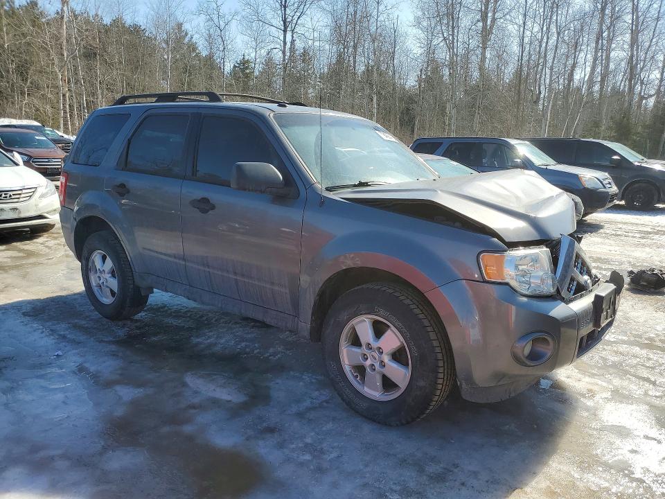 79468475 :رقم المزاد ، 1FMCU0D77AKB86646 vin ، 2010 Ford Escape مزاد بيع