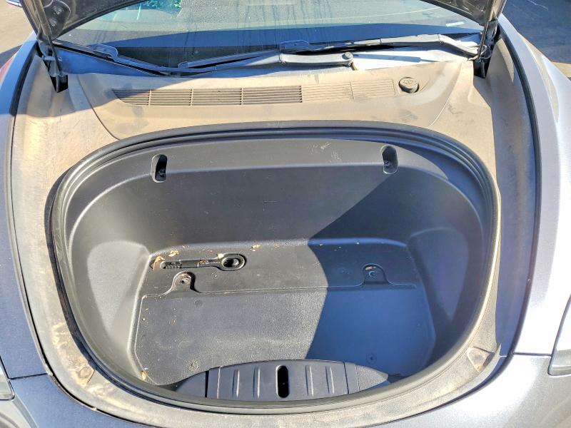 42060876 :رقم المزاد ، 5YJ3E1EA3LF658245 vin ، 2020 Tesla Model 3 مزاد بيع