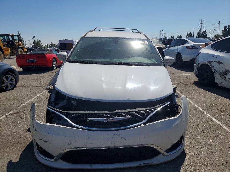 2019 Chrysler Pacifica მანქანა იყიდება აუქციონზე, vin: 2C4RC1BG5KR626294, აუქციონის ნომერი: 46765796