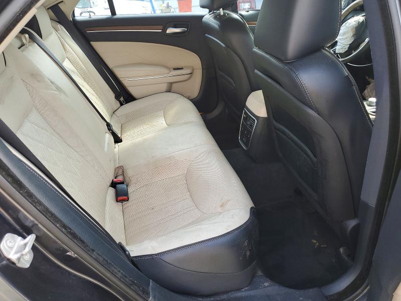 45986096 :رقم المزاد ، 2C3CCAPG5FH898620 vin ، 2015 Chrysler 300c مزاد بيع