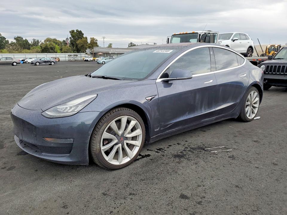 Aukcja sprzedaży 2018 Tesla Model 3, vin: 5YJ3E1EB1JF185015, numer aukcji: 48243346