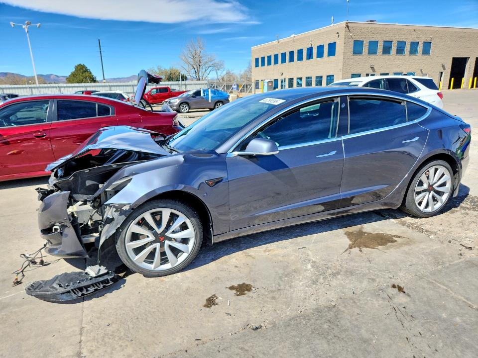 Продажа на аукционе авто 2020 Tesla Model 3, vin: 5YJ3E1EB5LF497714, номер лота: 46299396