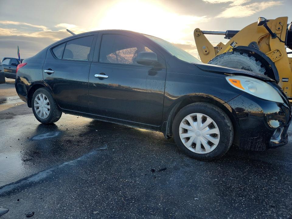 79650765 :رقم المزاد ، 3N1CN7AP8CL908130 vin ، 2012 Nissan Versa مزاد بيع
