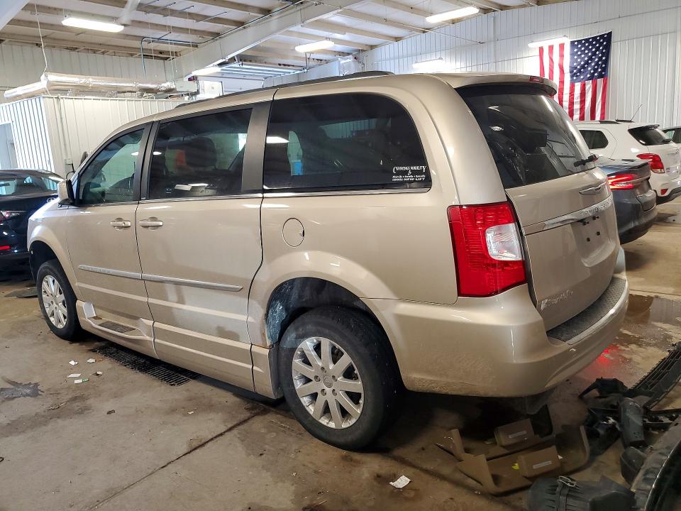 2013 Chrysler Town & Country მანქანა იყიდება აუქციონზე, vin: 2C4RC1BG3DR714697, აუქციონის ნომერი: 46289026