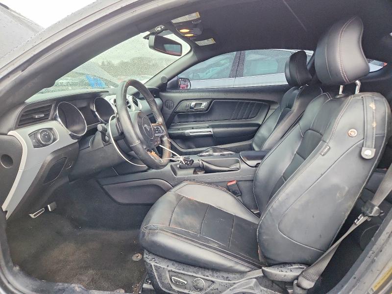 45633686 :رقم المزاد ، 1FA6P8CF9F5385354 vin ، 2015 Ford Mustang مزاد بيع