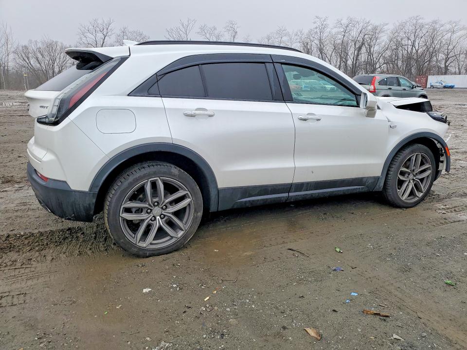 79677265 :رقم المزاد ، 1GYFZFR40KF103776 vin ، 2019 Cadillac Xt4 مزاد بيع
