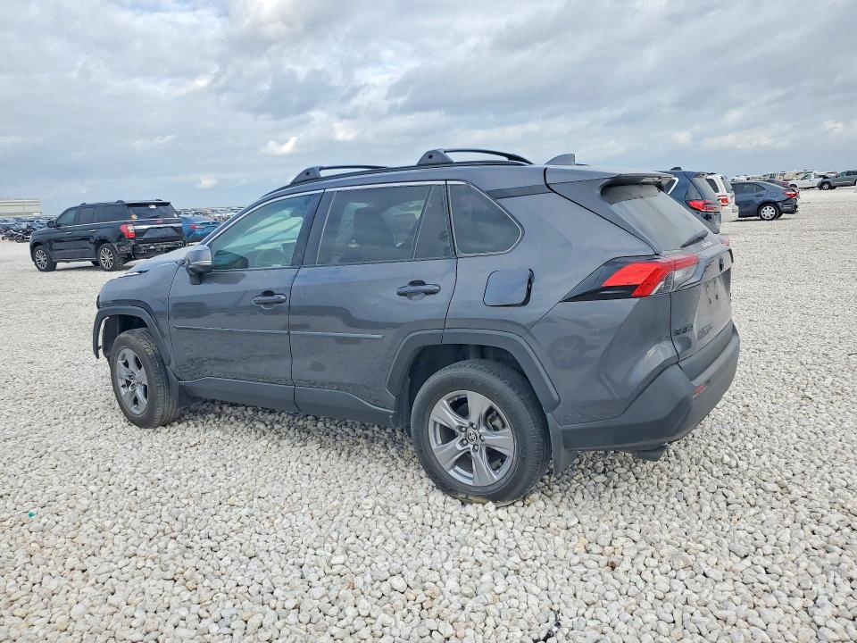 2022 Toyota Rav4 მანქანა იყიდება აუქციონზე, vin: 2T3P1RFV4NC267276, აუქციონის ნომერი: 47470616