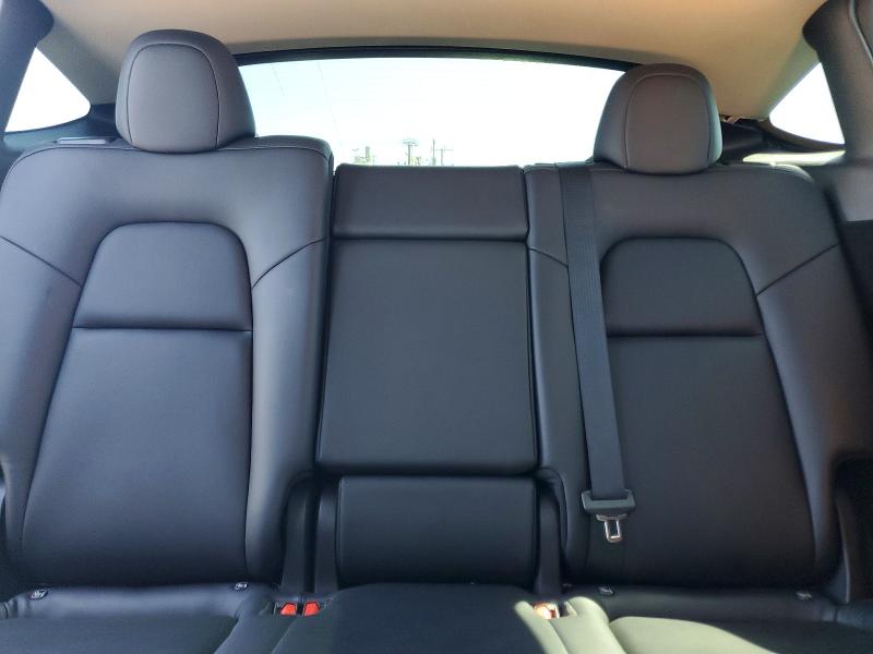 2023 Tesla Model Y მანქანა იყიდება აუქციონზე, vin: 7SAYGDEFXPF832883, აუქციონის ნომერი: 46942826