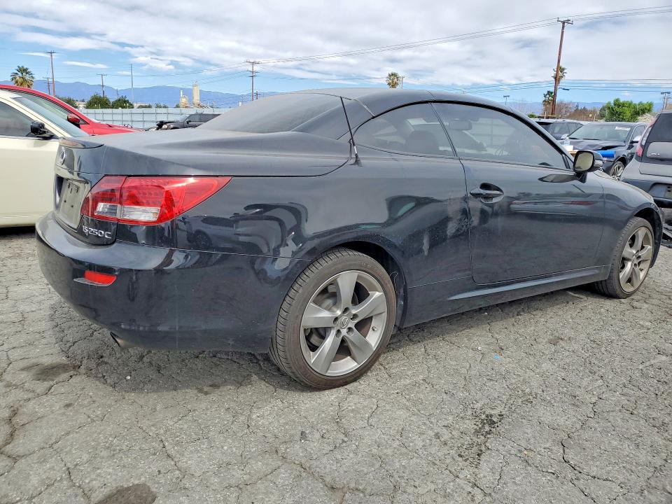41814996 :رقم المزاد ، JTHFF2C2XB2514820 vin ، 2011 Lexus Is 250c مزاد بيع