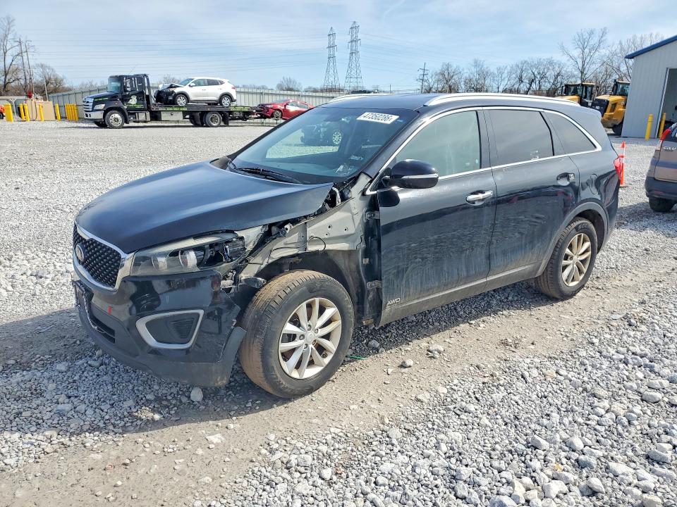 47350286 :رقم المزاد ، 5XYPGDA38HG263093 vin ، 2017 Kia Sorento مزاد بيع