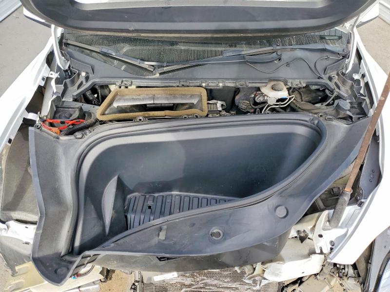 46734816 :رقم المزاد ، 5YJYGDED5MF132860 vin ، 2021 Tesla Model Y مزاد بيع