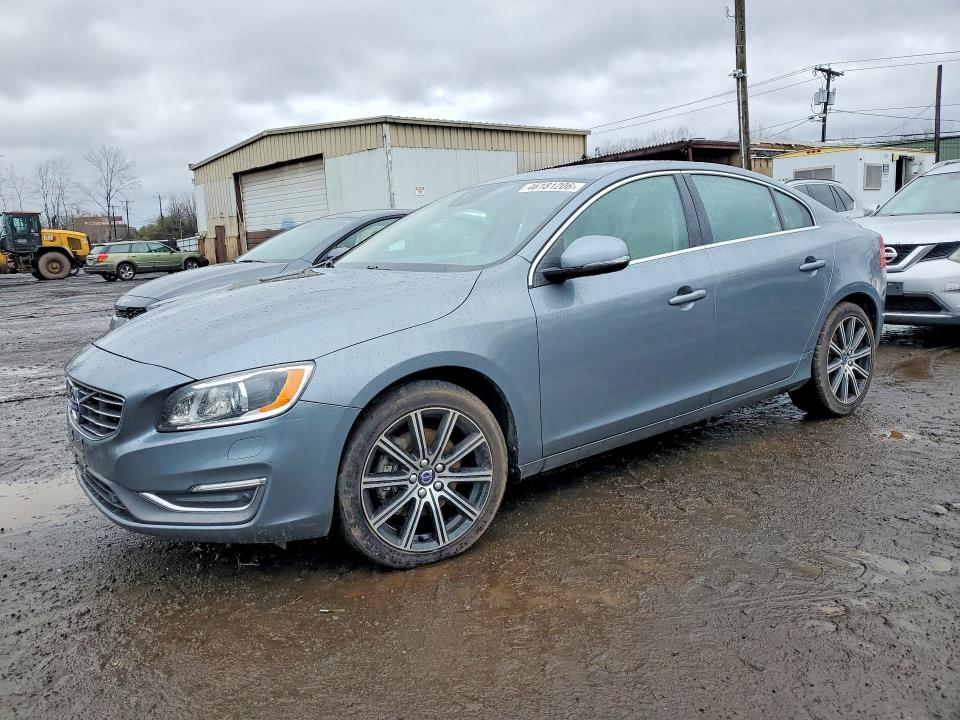46181206 :رقم المزاد ، LYV402TM9JB174083 vin ، 2018 Volvo S60 مزاد بيع