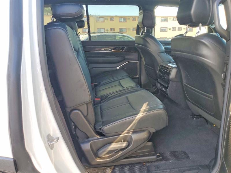 Продажа на аукционе авто 2022 Jeep Wagoneer, vin: 1C4SJVBT6NS166478, номер лота: 47538846