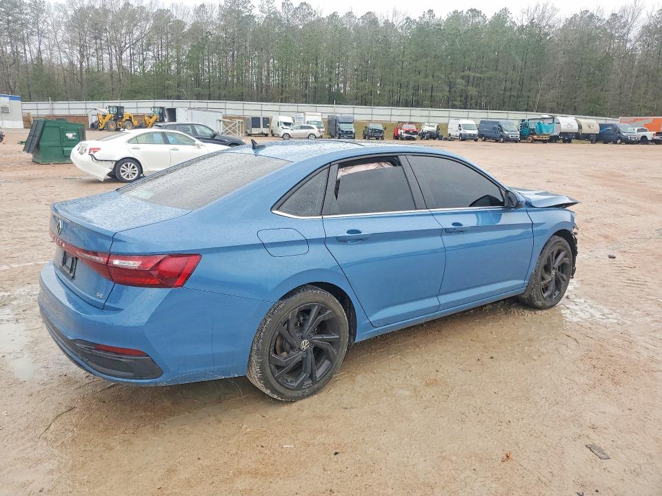 46287446 :رقم المزاد ، 3VW7X7BU8SM047227 vin ، 2025 Volkswagen Jetta مزاد بيع