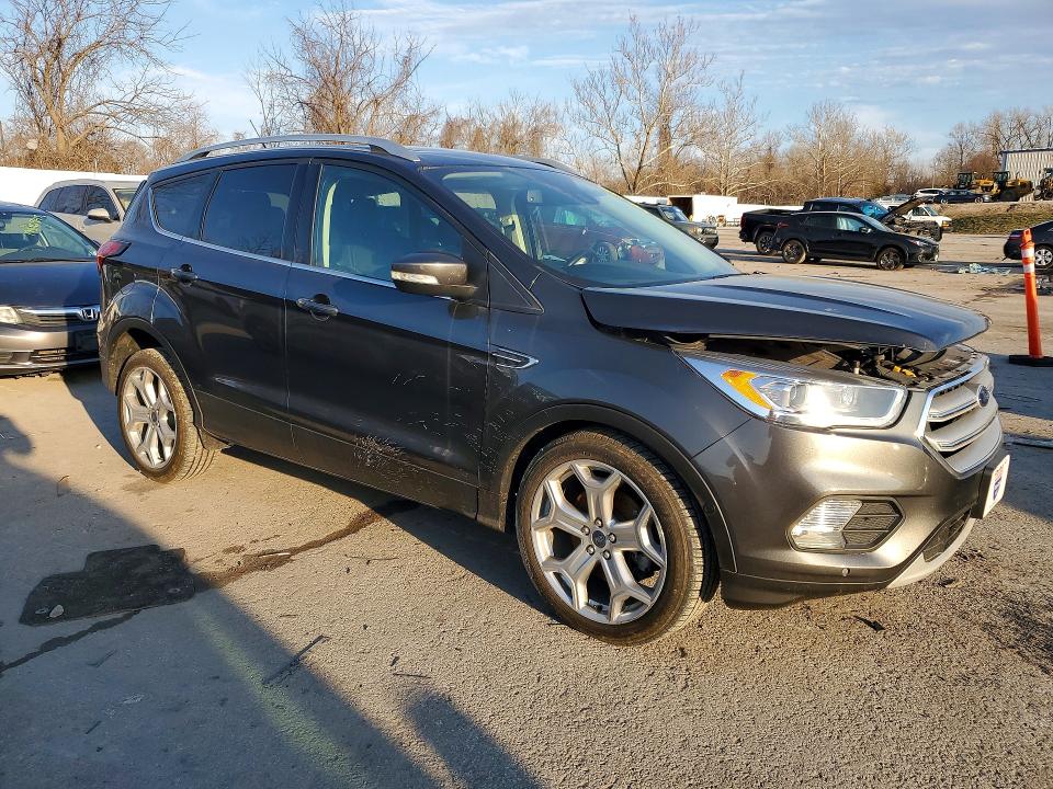 Продаж на аукціоні авто 2019 Ford Escape, vin: 1FMCU9J93KUC26091, номер лоту: 41948246