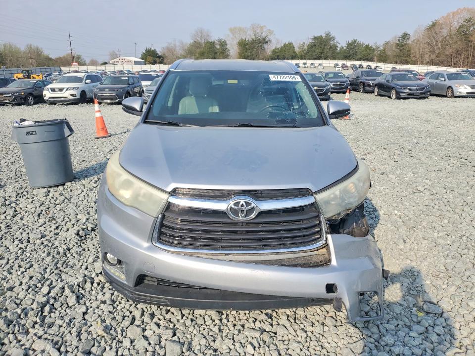 47722106 :رقم المزاد ، 5TDDKRFH4FS143536 vin ، 2015 Toyota Highlander مزاد بيع