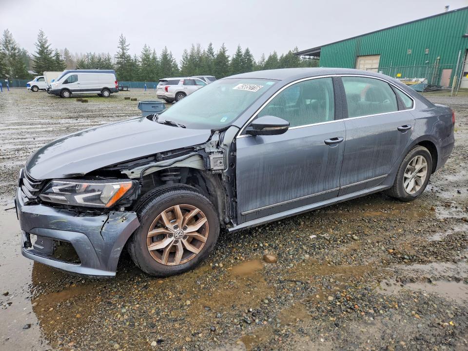 Продажа на аукционе авто 2017 Volkswagen Passat, vin: 1VWAT7A3XHC077995, номер лота: 45852716