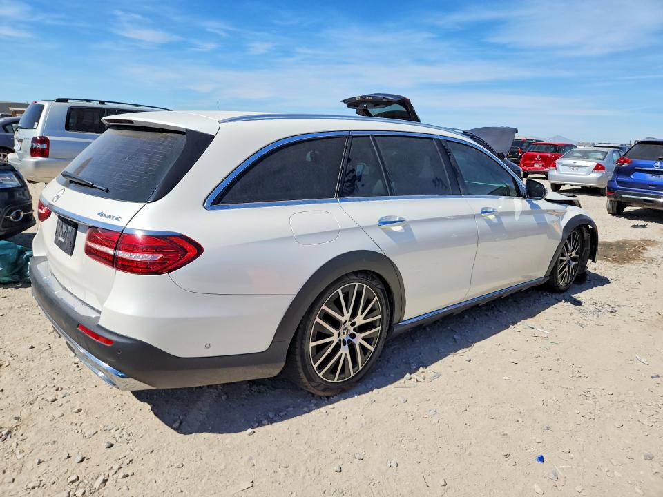 Aukcja sprzedaży 2022 Mercedes-benz E, vin: W1KZH6AB9NB042672, numer aukcji: 46666766