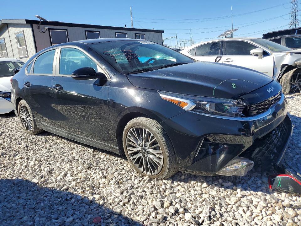 2023 Kia Forte მანქანა იყიდება აუქციონზე, vin: 3KPF54AD5PE653381, აუქციონის ნომერი: 46682186