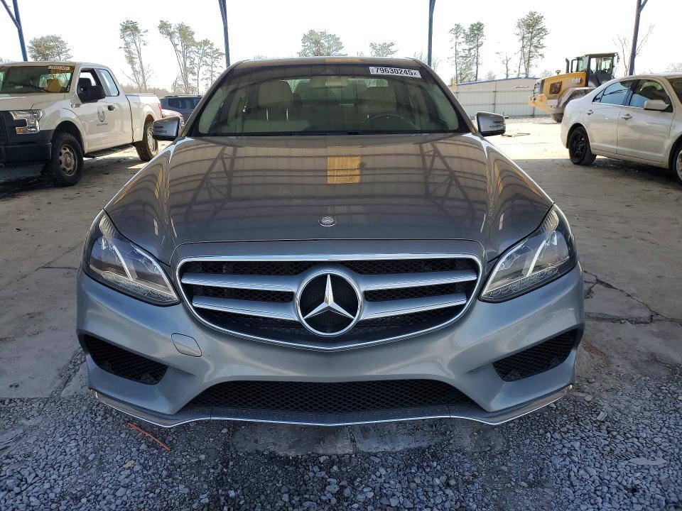 2015 Mercedes-benz E მანქანა იყიდება აუქციონზე, vin: WDDHF5KB9FB085842, აუქციონის ნომერი: 79630245