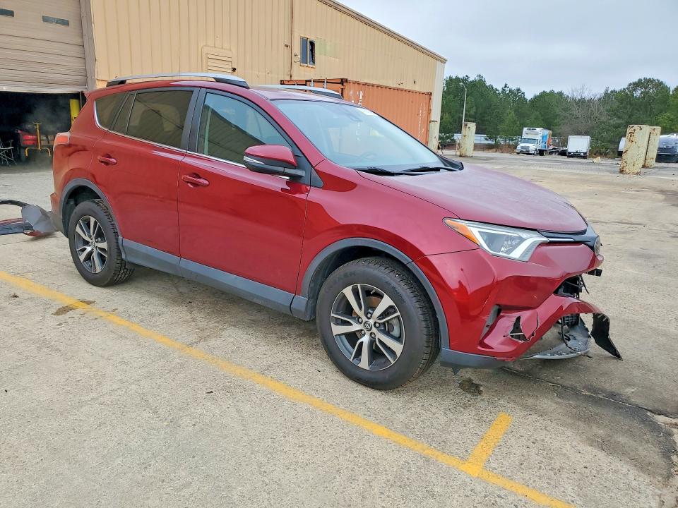 41813196 :رقم المزاد ، 2T3WFREV0JW490566 vin ، 2018 Toyota Rav4 مزاد بيع