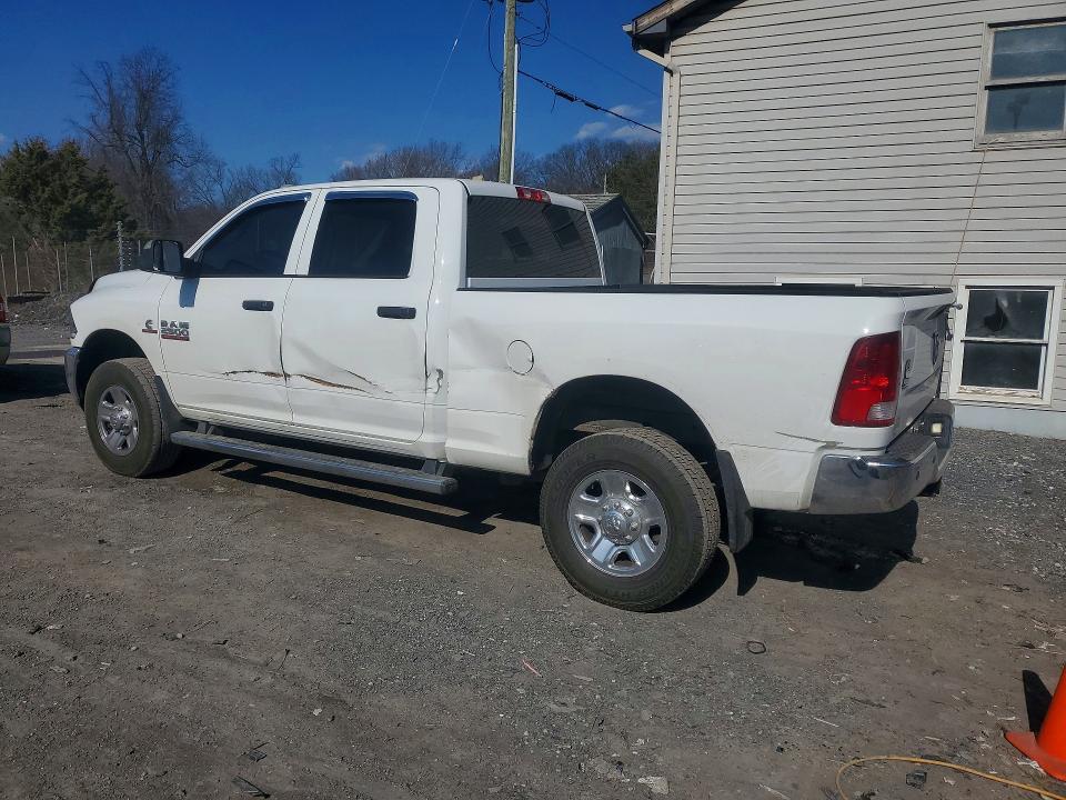 78131055 :رقم المزاد ، 3C6UR5CL1EG322201 vin ، 2014 Ram 2500 مزاد بيع