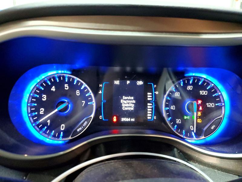 79370175 :رقم المزاد ، 2C4RC1CG4MR571984 vin ، 2021 Chrysler Voyager مزاد بيع