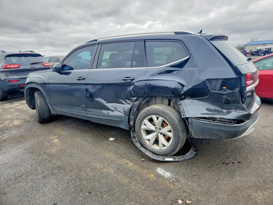 2018 Volkswagen Atlas მანქანა იყიდება აუქციონზე, vin: 1V2LR2CA2JC531959, აუქციონის ნომერი: 46043456
