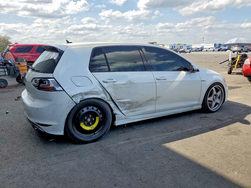 Продаж на аукціоні авто 2016 Volkswagen Golf R, vin: WVWUF7AU0GW239050, номер лоту: 45607476
