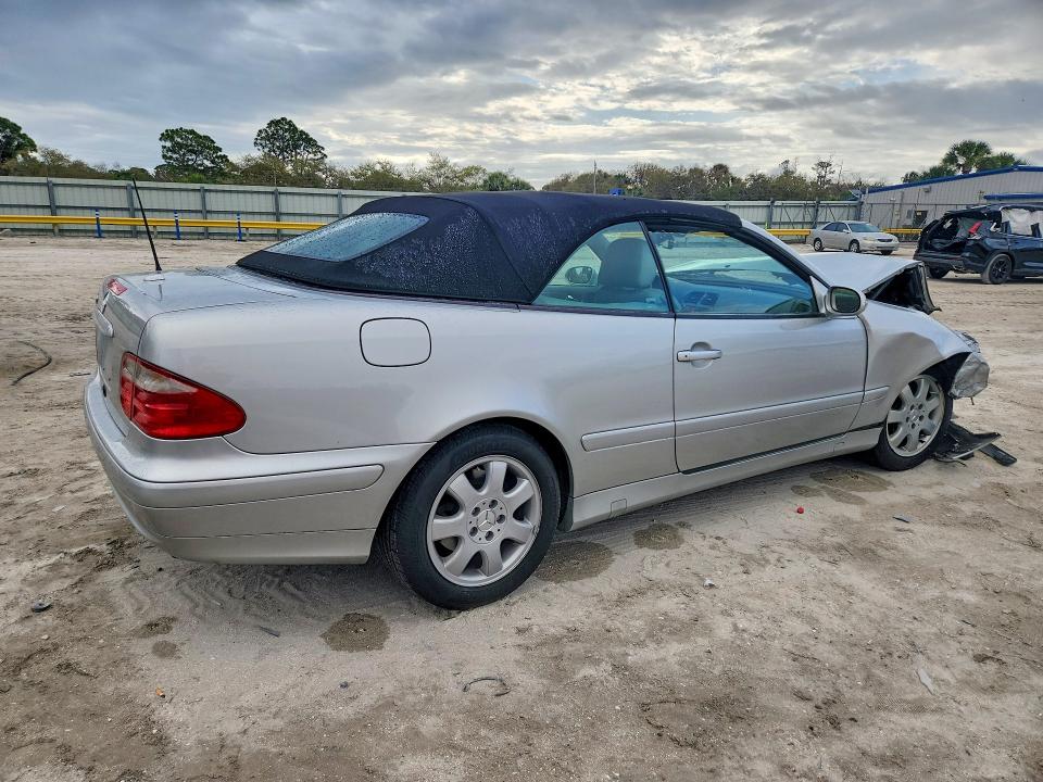 Продаж на аукціоні авто 2002 Mercedes-benz Clk, vin: WDBLK65G82T114439, номер лоту: 45912486