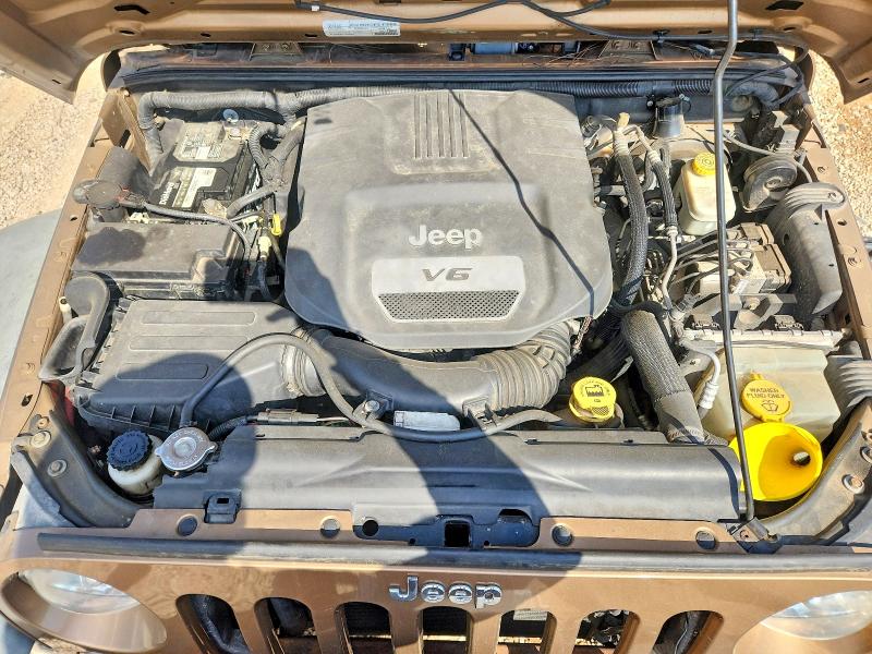 Auction sale of the 2015 Jeep Wrangler Unlimited, vin: 1C4BJWDG3FL654496, lot number: 79771815