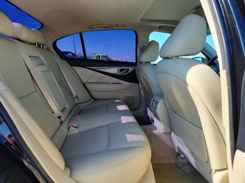79526515 :رقم المزاد ، JN1BV7AR7FM417667 vin ، 2015 Infiniti Q50 مزاد بيع