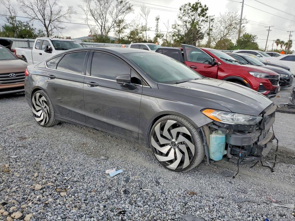 Продажа на аукционе авто 2018 Ford Fusion, vin: 3FA6P0H77JR133434, номер лота: 79694525