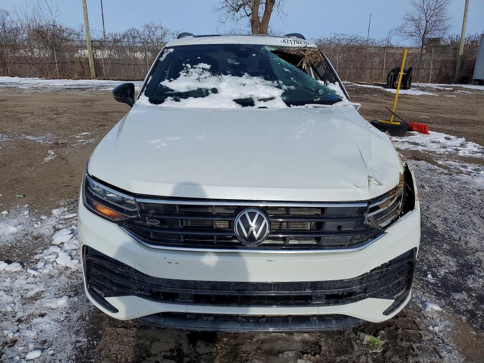2022 Volkswagen Tiguan მანქანა იყიდება აუქციონზე, vin: 3VV8B7AX2NM078965, აუქციონის ნომერი: 47170276