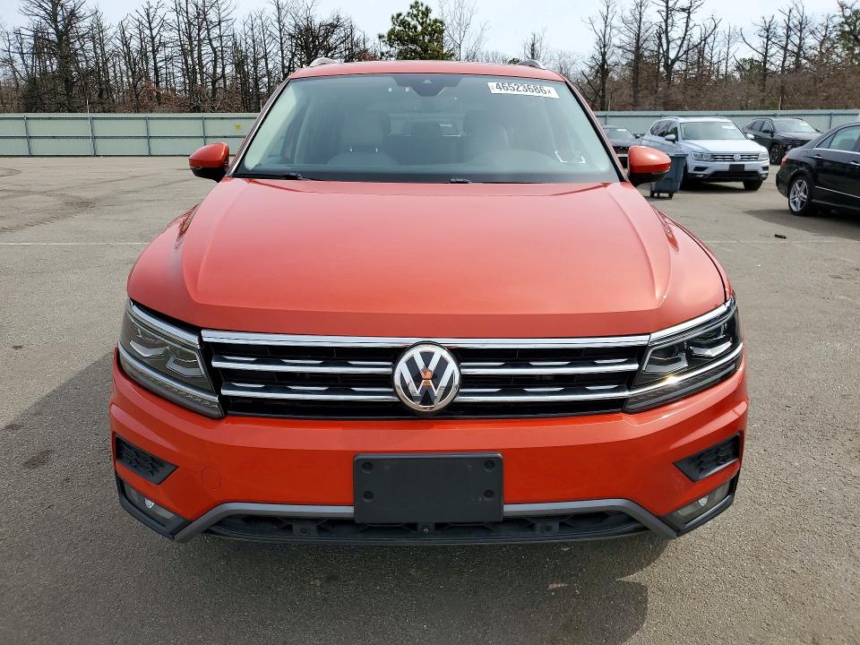 46523686 :رقم المزاد ، 3VV4B7AX3KM008899 vin ، 2019 Volkswagen Tiguan مزاد بيع