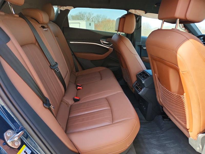 Продаж на аукціоні авто 2023 Audi E-tron, vin: WA1AAAGE3PB019627, номер лоту: 48241226