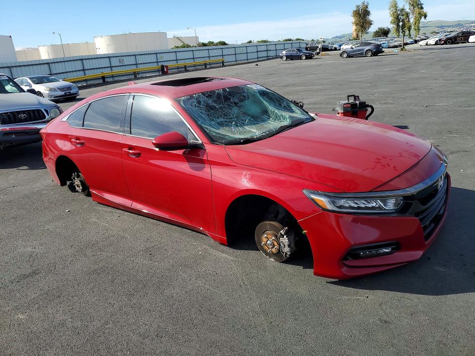 Aukcja sprzedaży 2018 Honda Accord, vin: 1HGCV2F3XJA014268, numer aukcji: 47306006