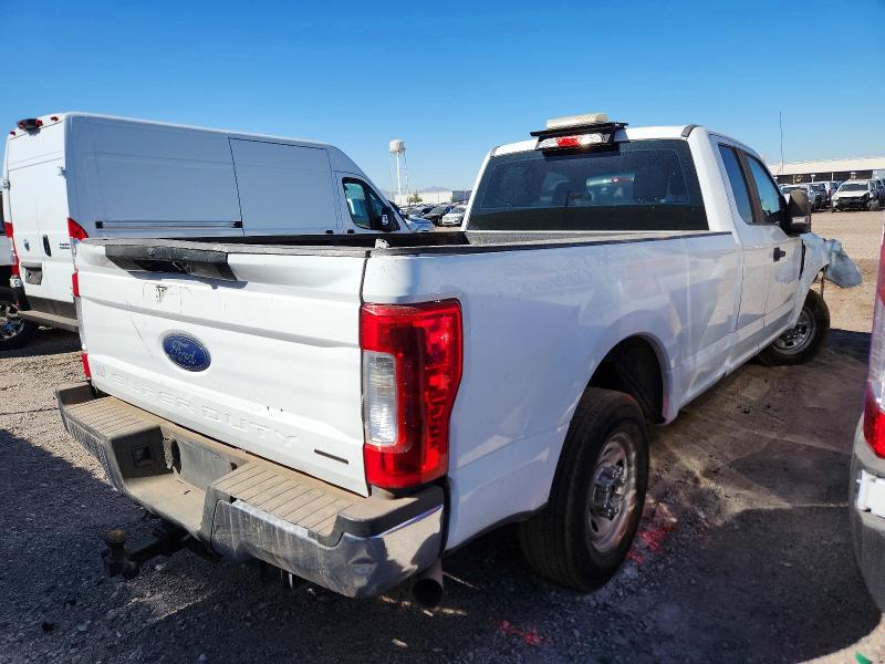 76991935 :رقم المزاد ، 1FT7X2A65HEE35202 vin ، 2017 Ford F250 مزاد بيع