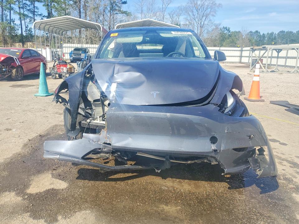 Продажа на аукционе авто 2023 Tesla Model Y, vin: 7SAYGDEE7PA196525, номер лота: 79248255