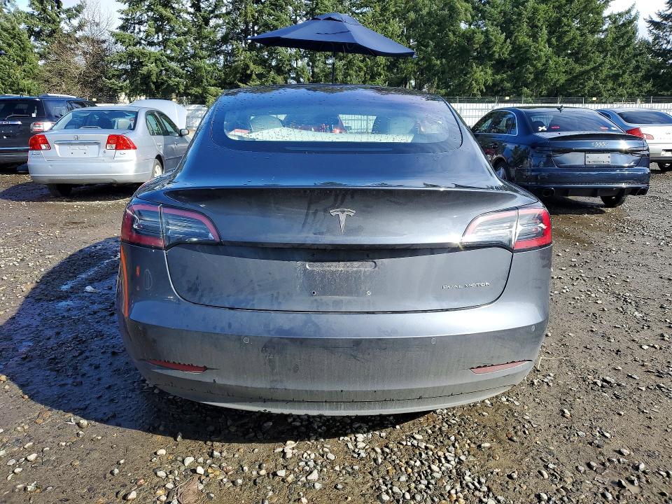 Продажа на аукционе авто 2018 Tesla Model 3, vin: 5YJ3E1EB4JF182836, номер лота: 45596986