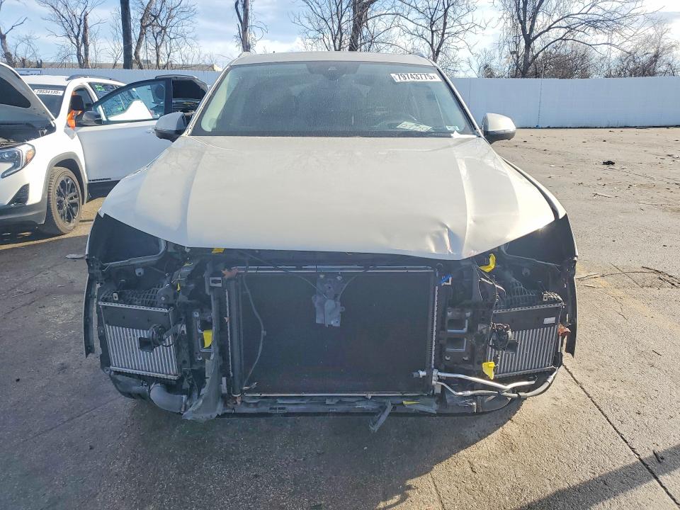 Продажа на аукционе авто 2020 Audi Q7, vin: WA1VXAF73LD012307, номер лота: 79743775